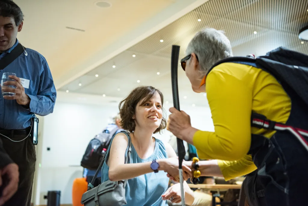 Eintreffen der Gäste und Wiedersehensfreude © Agile/Mark Henley