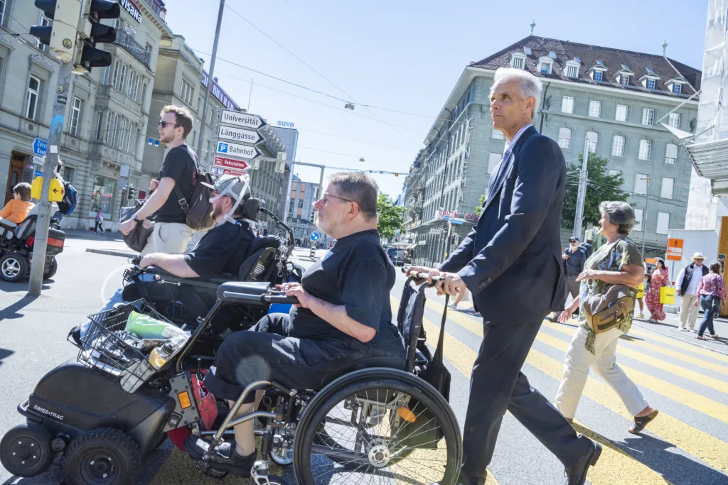 Auf dem Weg in den Kocherpark © Agile/Mark Henley